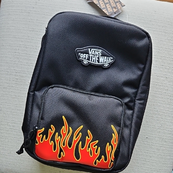 Vans Lunch Bag - Picture 3 of 16